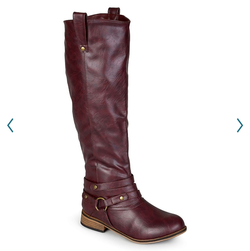NEW Journee Collection Walla Boot  Wine 7.5 - Half Price